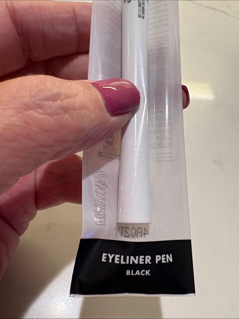 ELF Black Eyeliner Pen - Picture 3 of 6